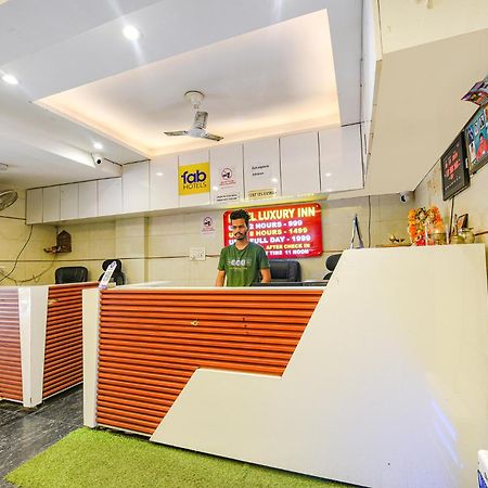 Fabhotel Luxury Inn Near Adarsh Nagar Metro Delhi  Extérieur photo